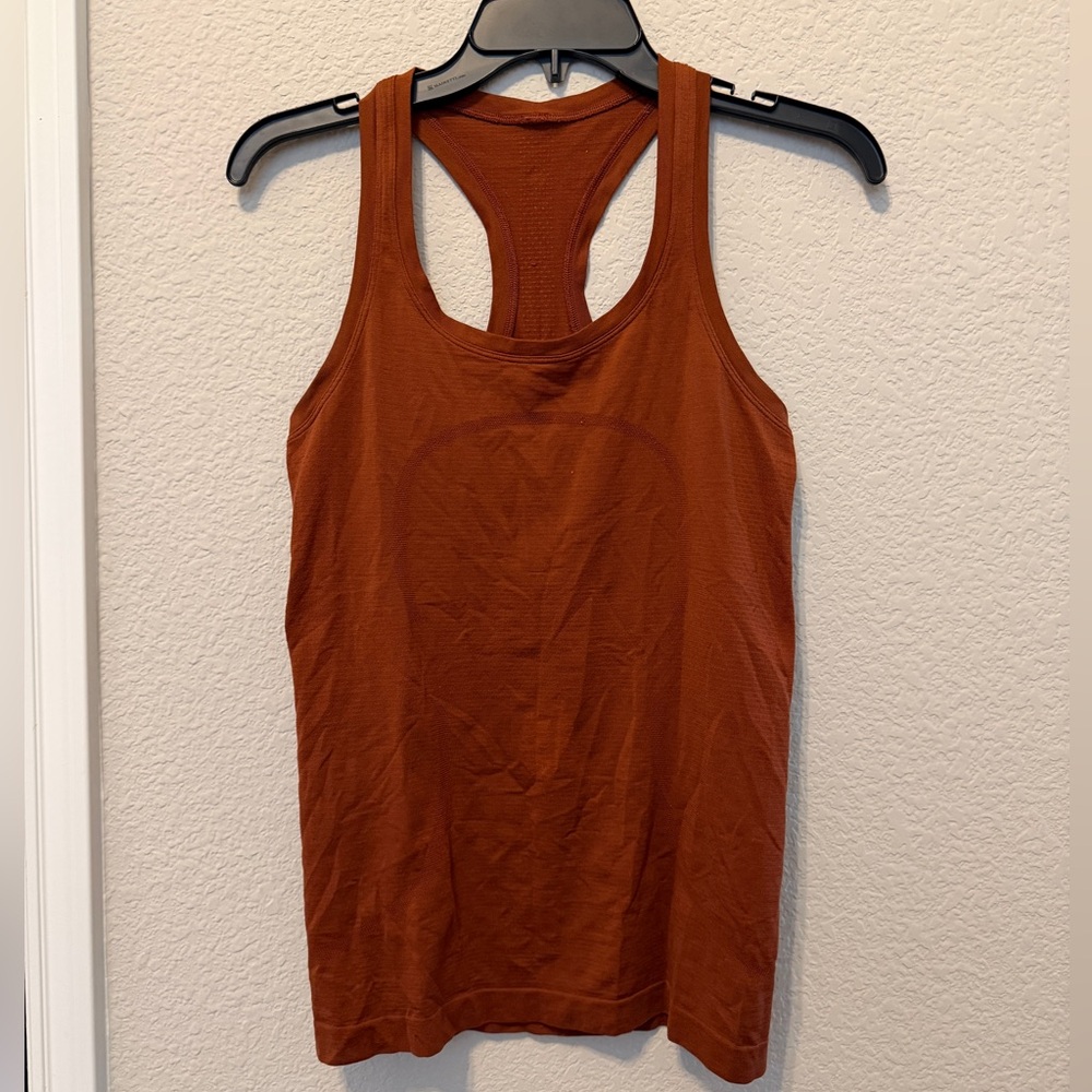 Lululemon women’s swiftly tech racerback tank top size 4